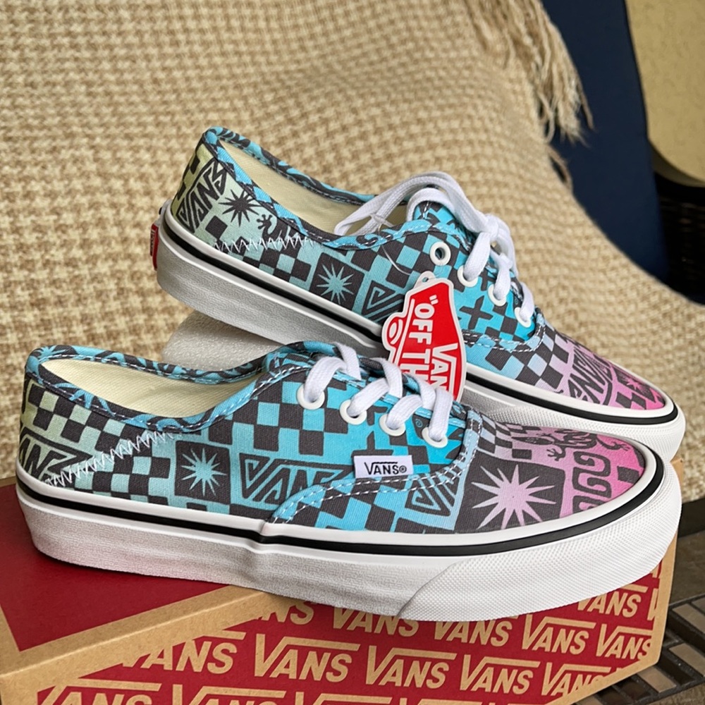 VANS AUTHENTIC SF TRIBAL CHECK WMNS - Picture 8 of 16